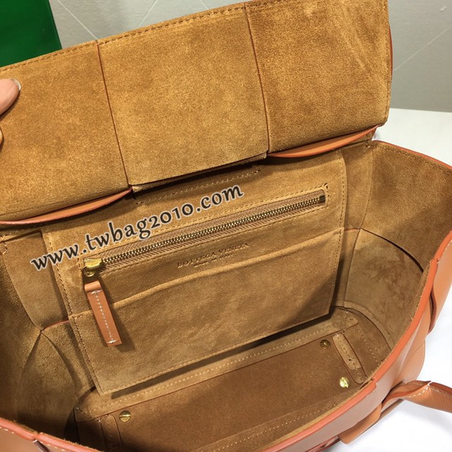 Bottega veneta高端女包 寶緹嘉爆款THE ARCO編織款手提包  BV經典款蝙蝠包  gxz1117